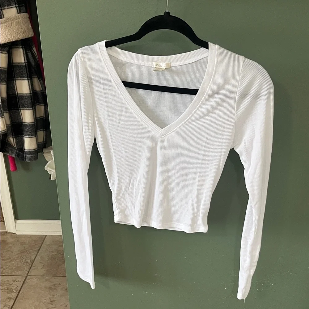 Bozzolo White V-Neck Crop Top - Picture 1 of 2